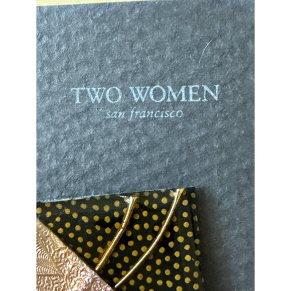 Two Women San Francisco Geometric Square Earrings - Picture 2 of 3